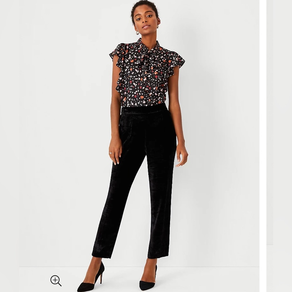 Ann Taylor | Black Velvet Cropped Ankle Pants NWT